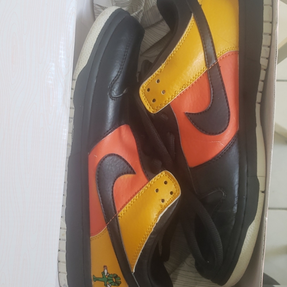 Nike  Dunk Rayguns SB